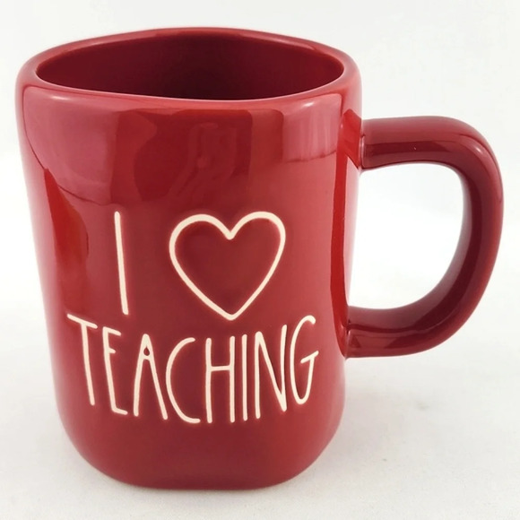 ⭐️2/ $60⭐️ Rae Dunn Artisan Coffee Mug & Topper Red Large Letters I ❤️ TEACHING - Picture 8 of 11